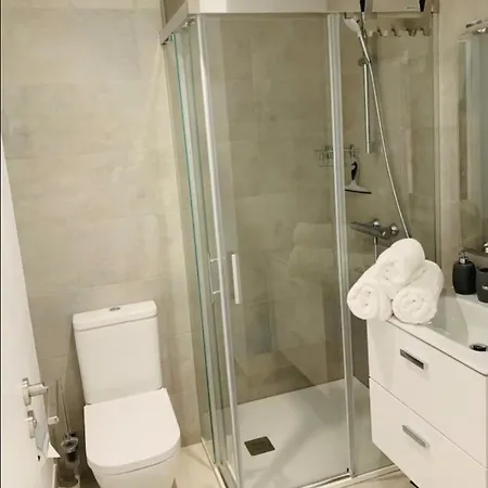 Modern Studio With Rock View Balcony And Gym-hosted By Sweetstay Apartment *
