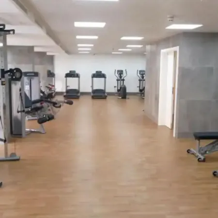 Apartment Modern Studio With Rock View Balcony And Gym-hosted By Sweetstay Gibraltar